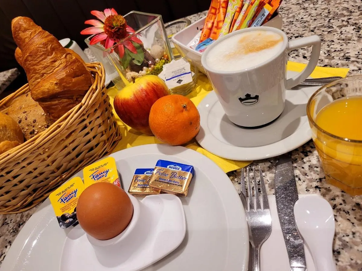 Hotel Christina Kolonia